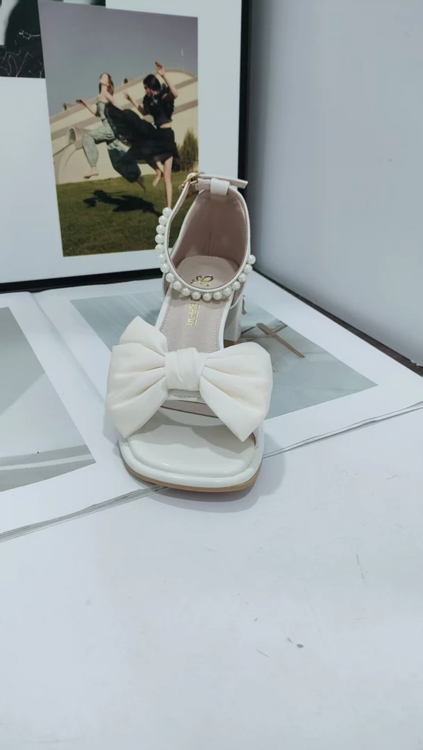 皮鞋单鞋百搭软底复古玛丽珍浅口女鞋9608