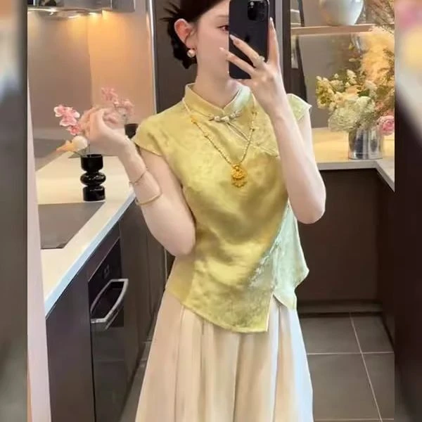 新中式气质立领盘扣高档上衣女装2025夏季新款显瘦老钱风别致小衫