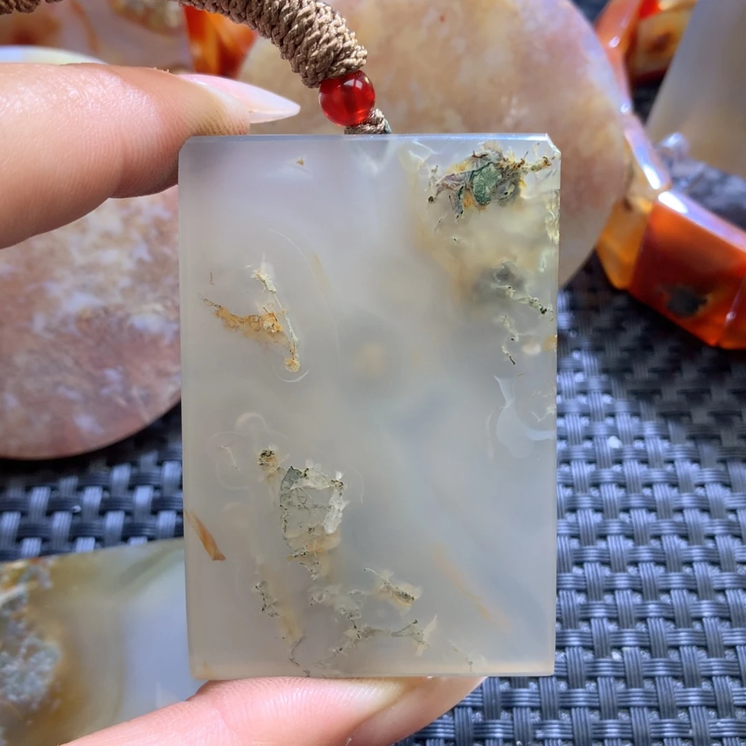 玛瑙/玉髓颈饰未镶嵌梦**乐