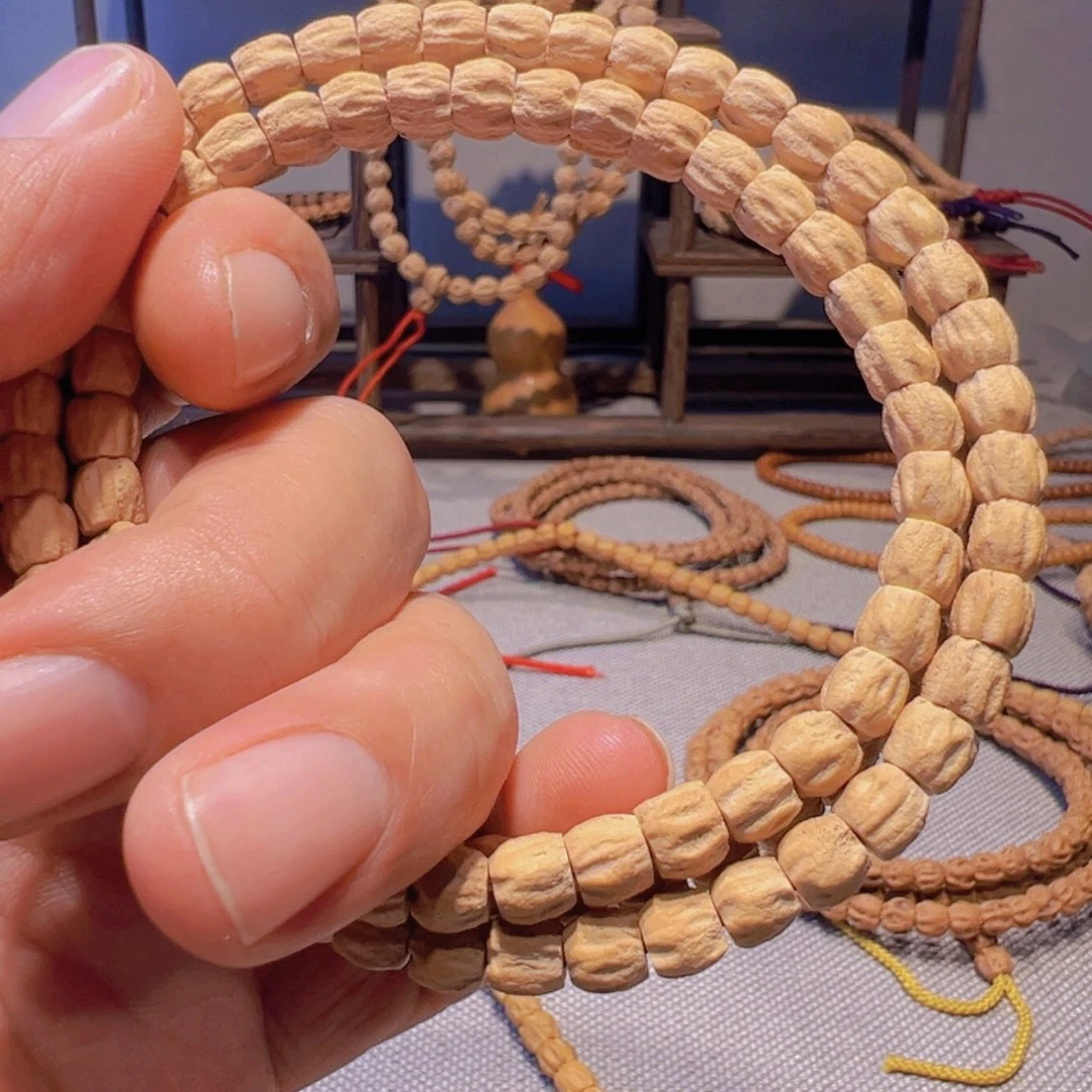 管***员吊坠柏香籽/百香籽