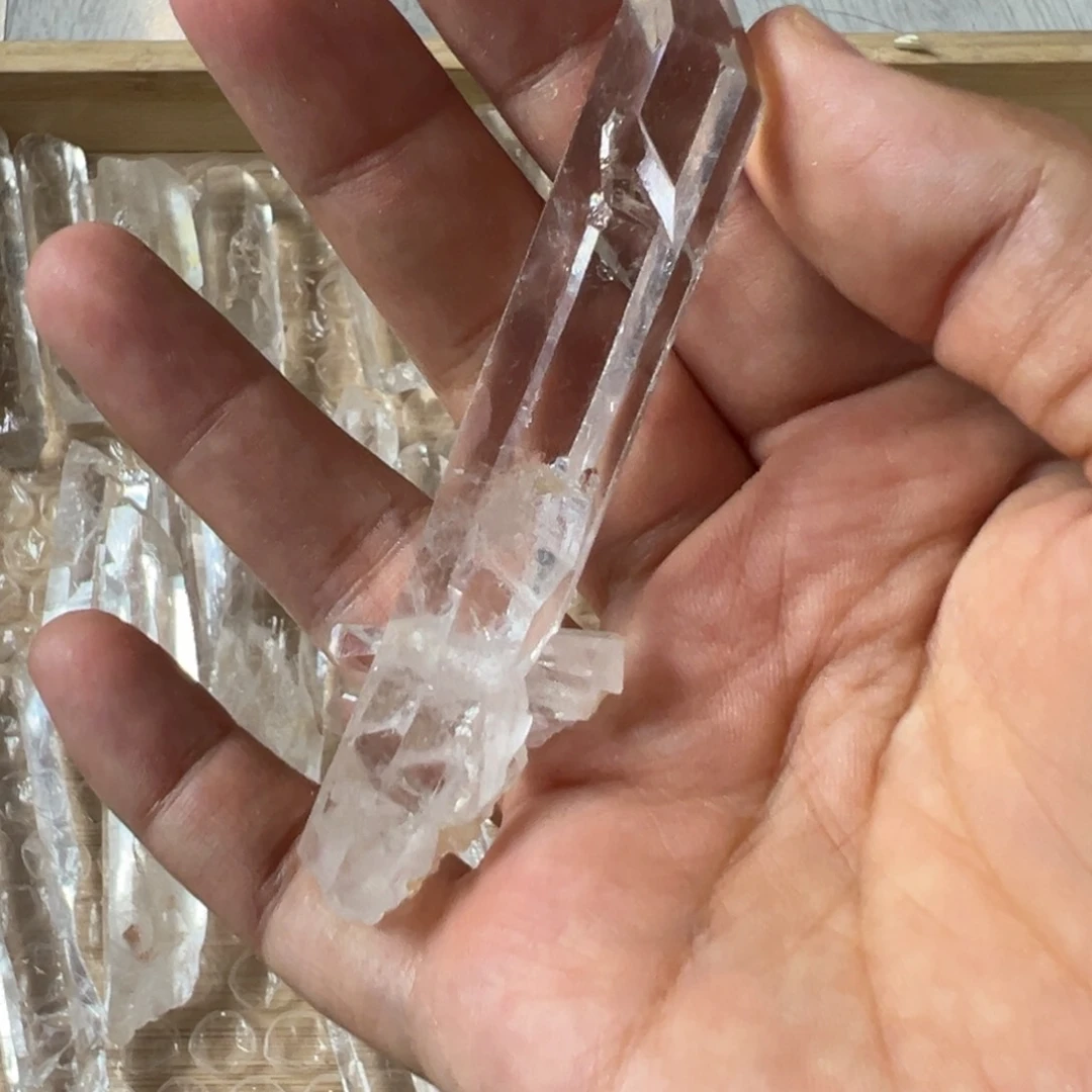 Y***.石材利姆能量柱特价