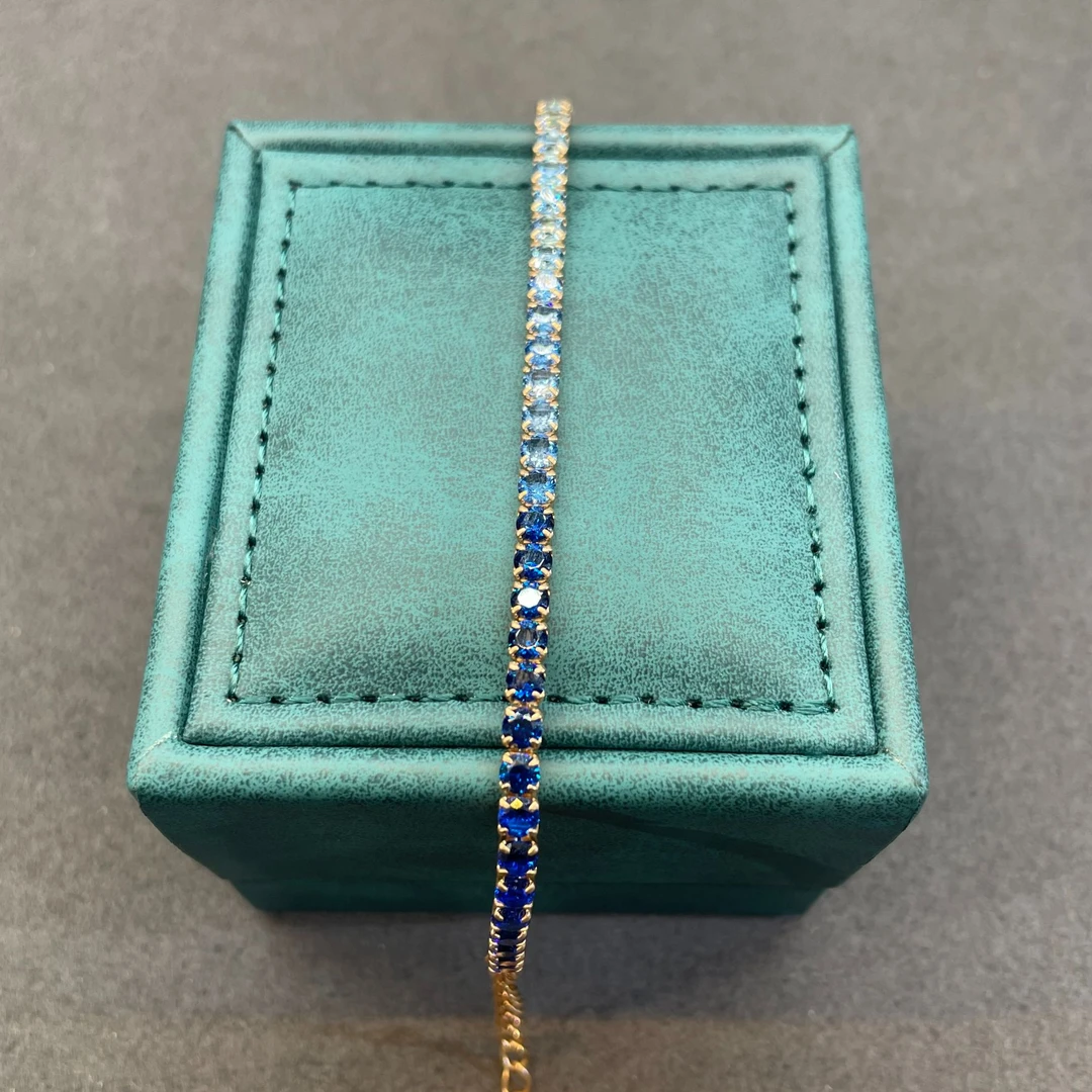 【Vivia】甄选  K枚渐变蓝手链