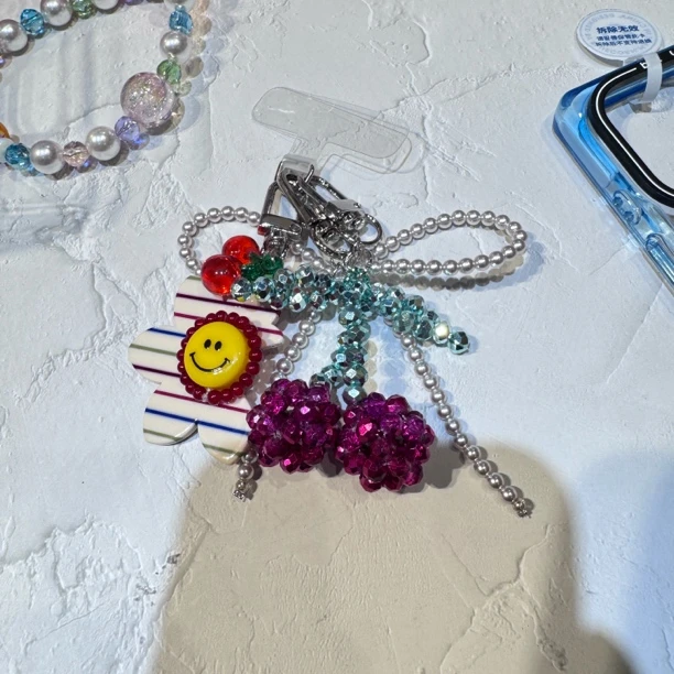 宁宁家泡菜国手机链一套