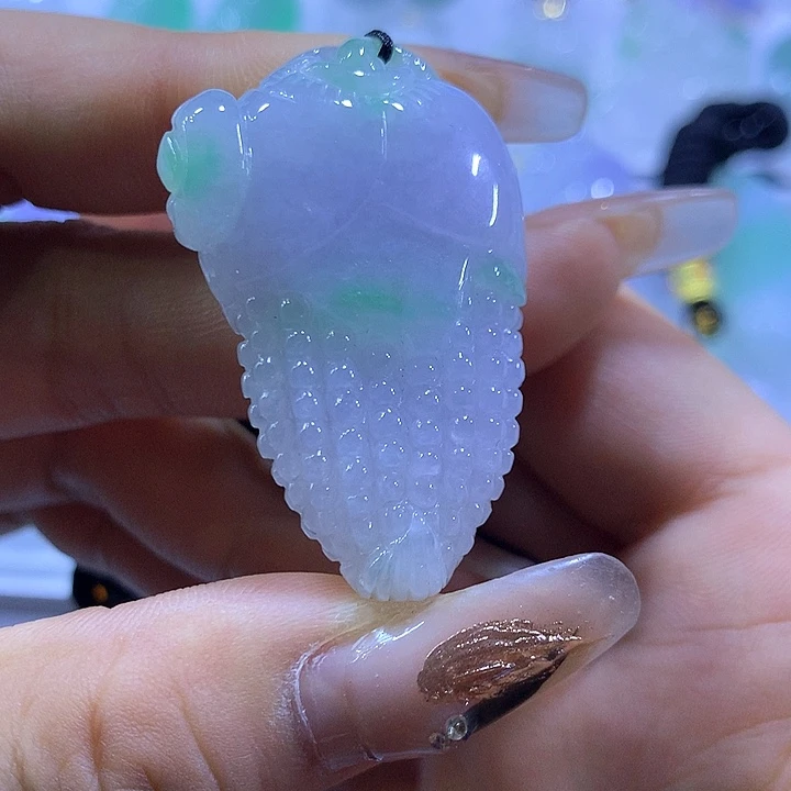 颈饰未镶嵌翡翠天然翡翠A货吊坠