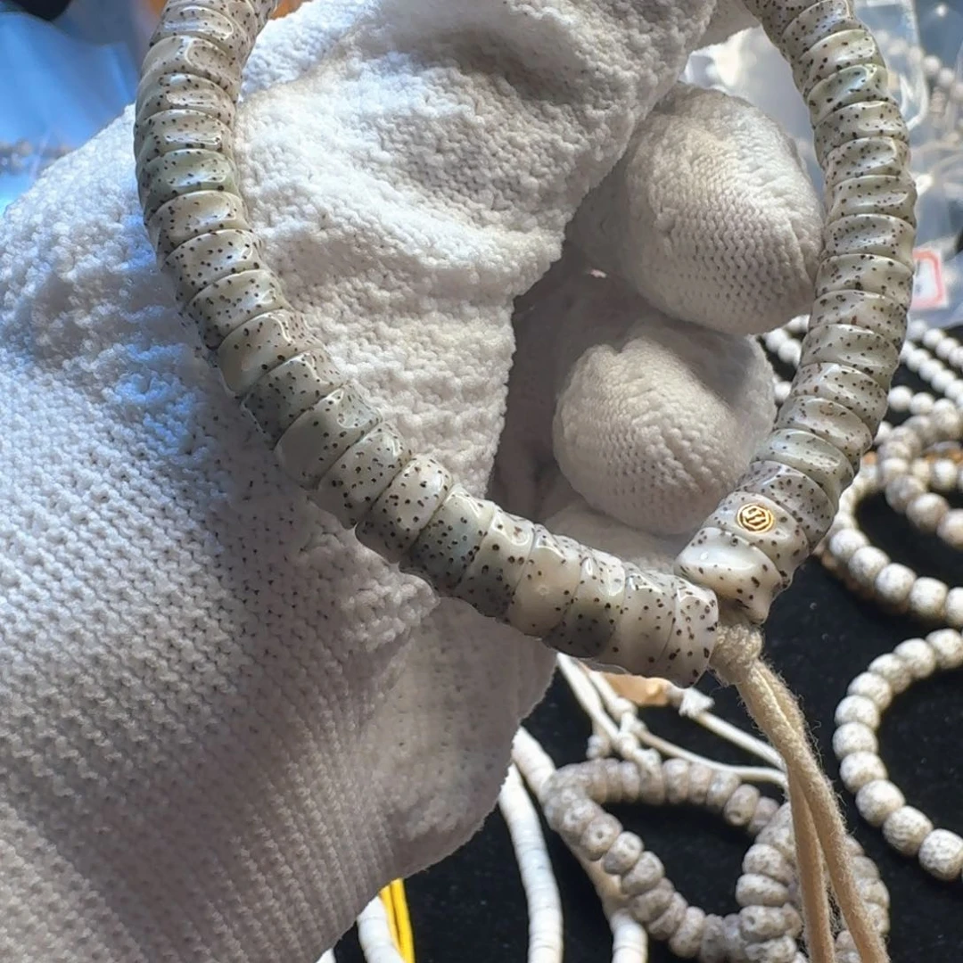 星月菩提吊坠金标斜切8.7