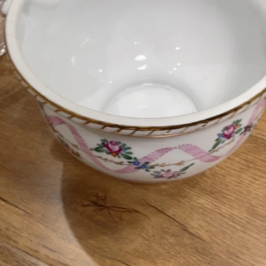 白***星金葡萄瓷器欢迎您