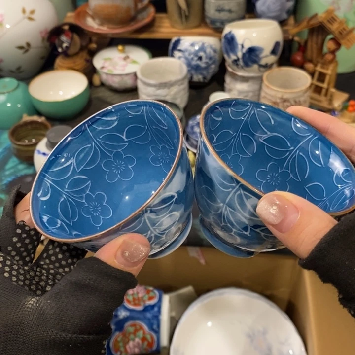 哈哈这才刚看到这两