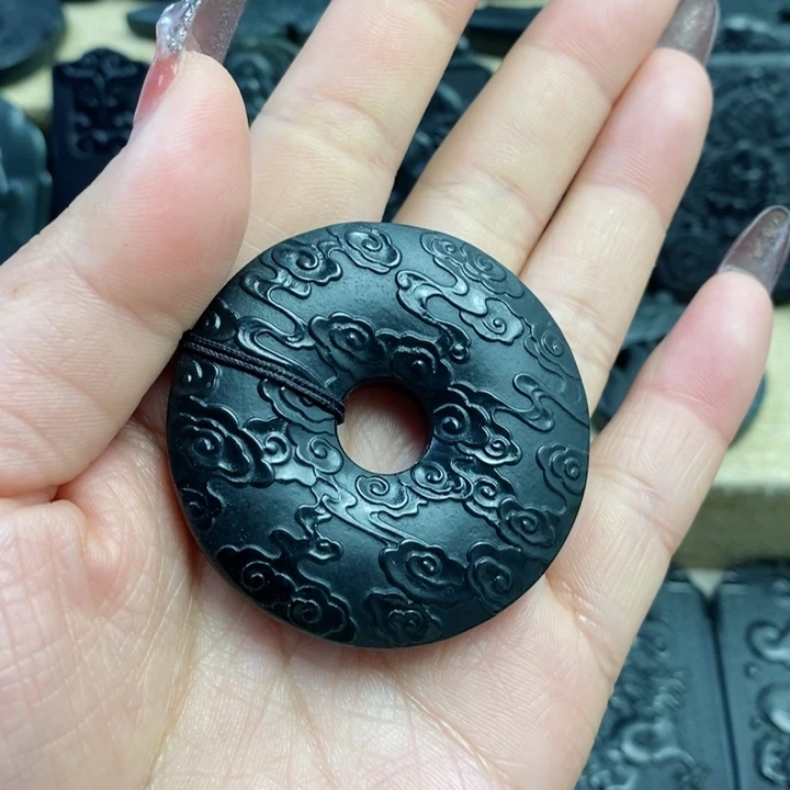 和田玉（青玉）颈饰未镶嵌