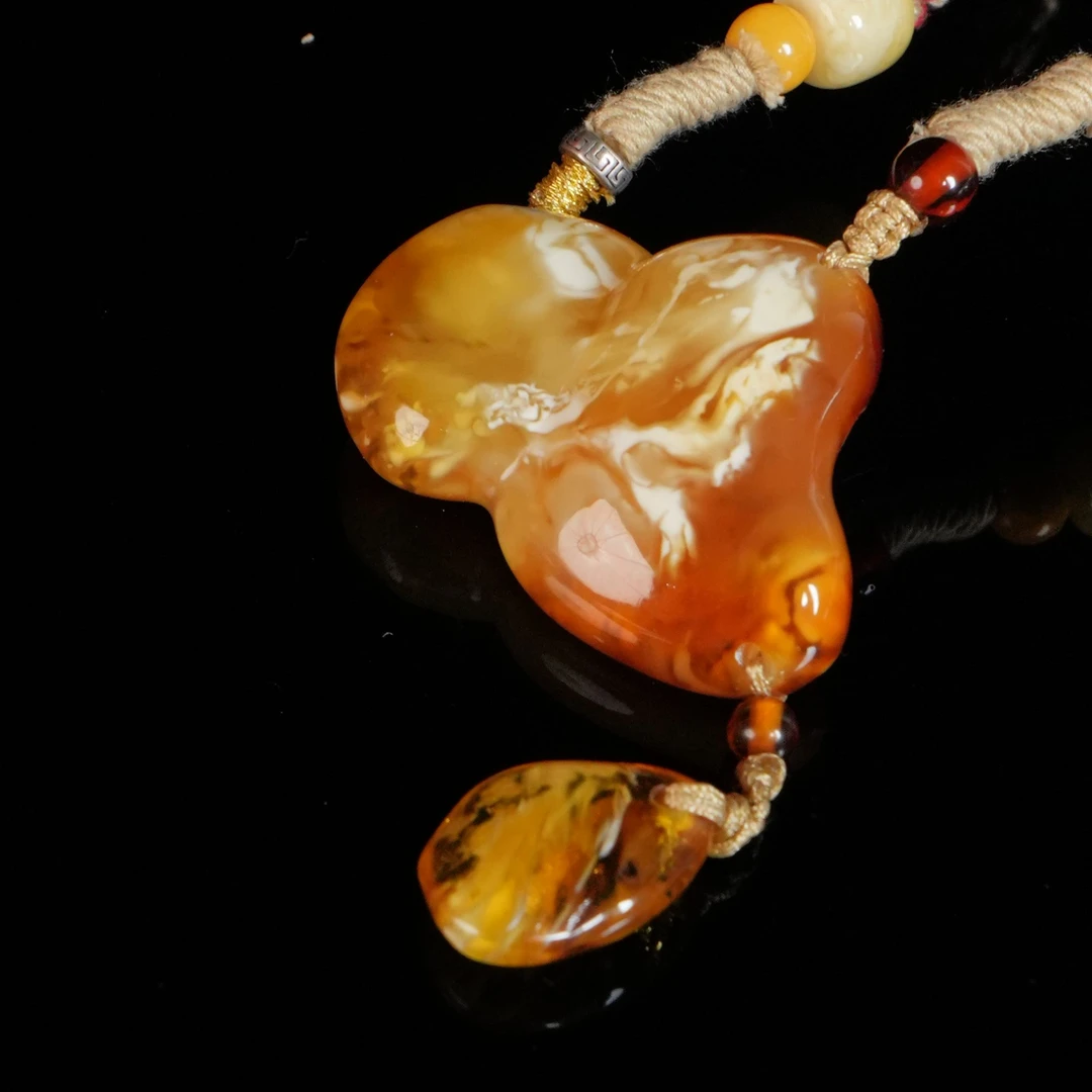 DY-B9171白花随形吊坠17.53g