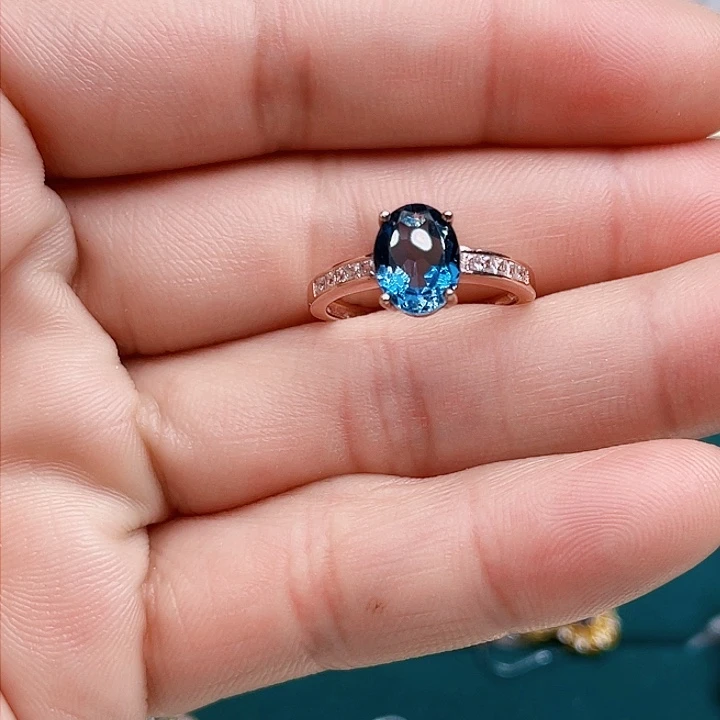 托帕石戒指银S925镶嵌