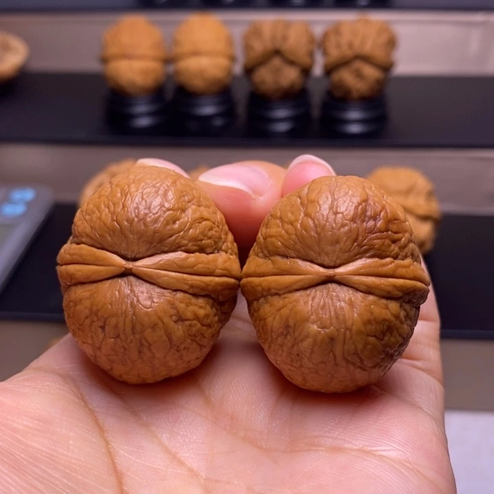 把件文玩核桃香鹤顶2