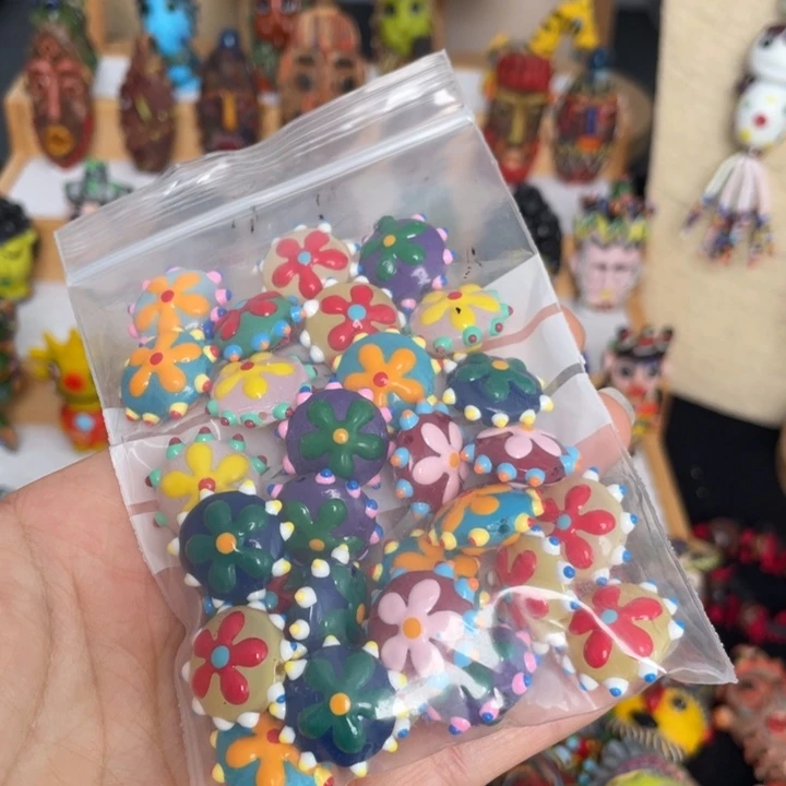 15腓尼基琉璃彩色花珠1颗