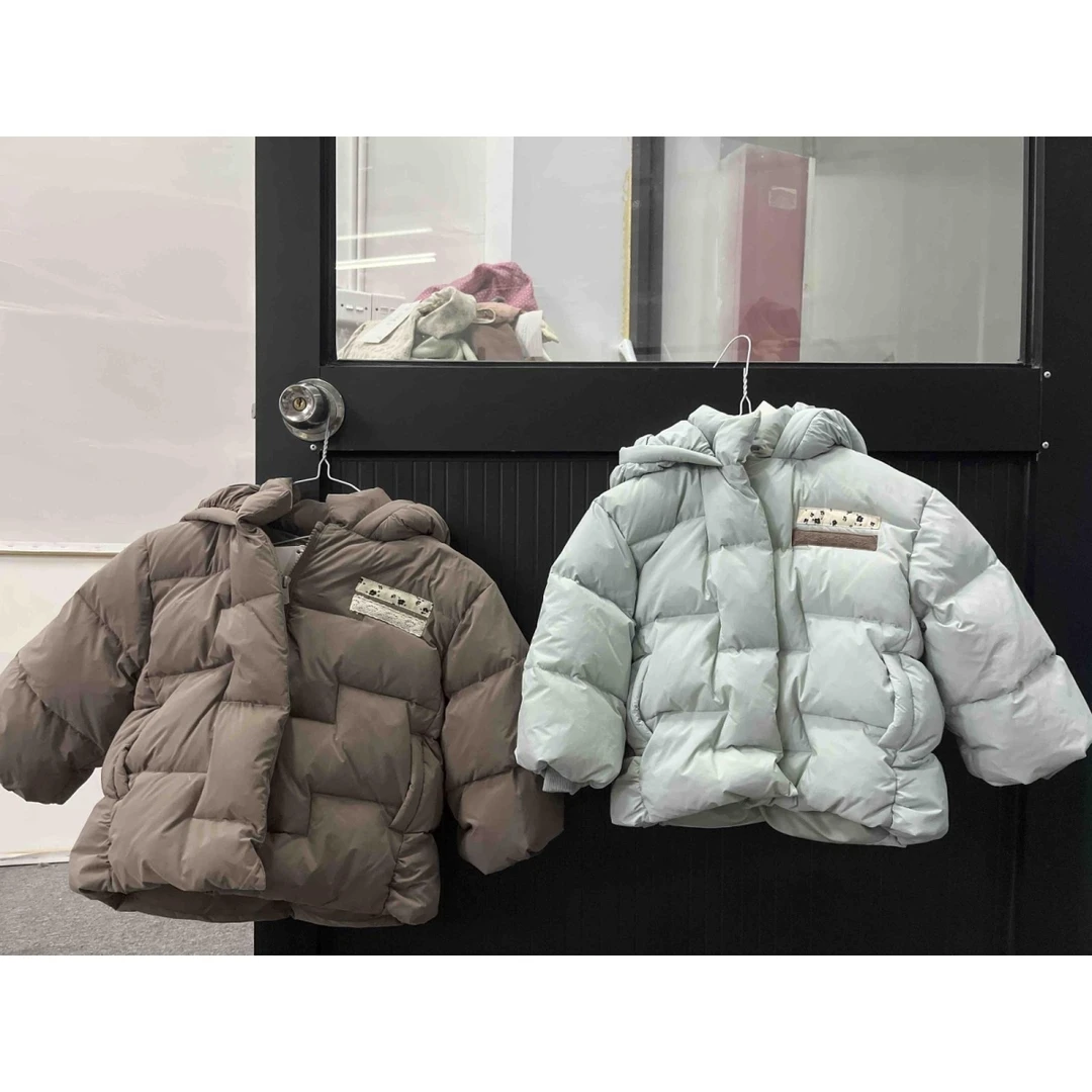 259093-古吖古-韩系拼条燕尾版羽绒服