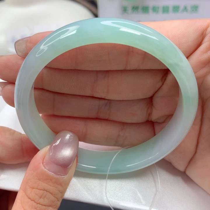 未镶嵌手镯翡翠54