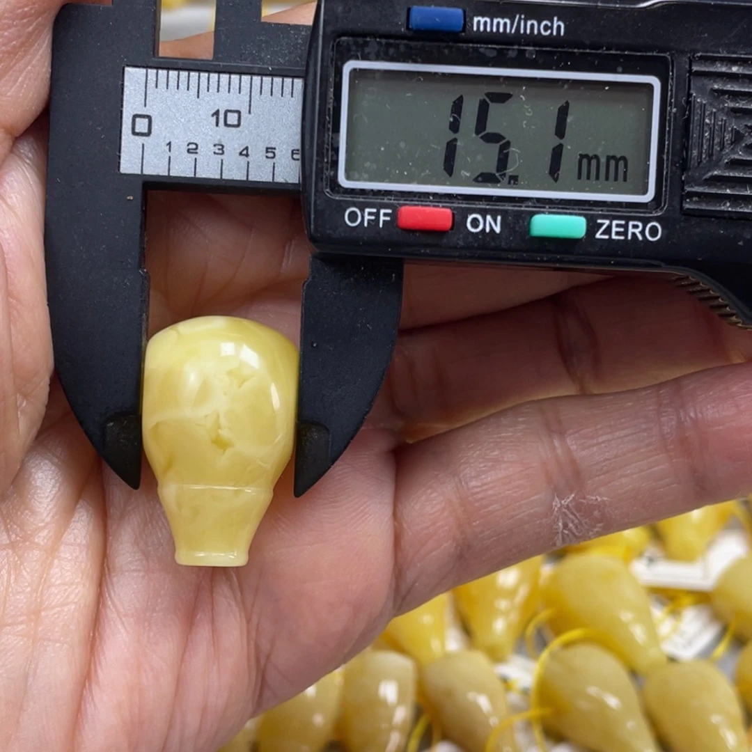 【闪购商品】裸石蜜蜡未镶嵌茶***生23杂