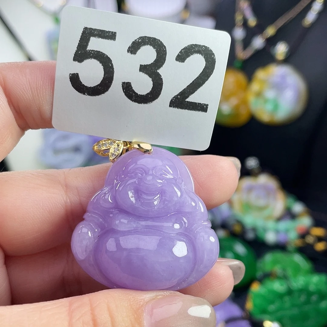 翡翠未镶嵌吊坠(赠链)