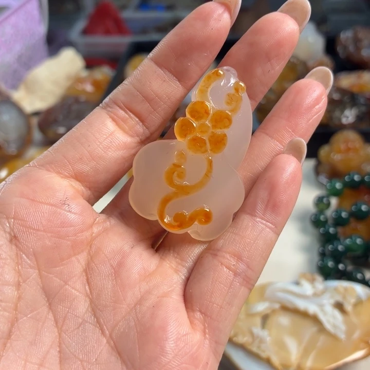 未镶嵌颈饰玛瑙/玉髓