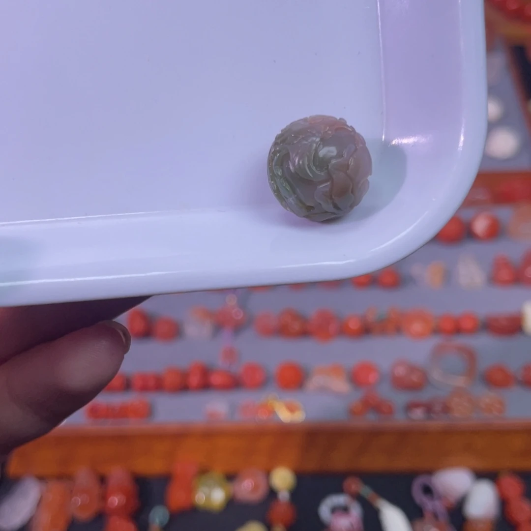 玛瑙/玉髓未镶嵌盐源玛瑙凤栖牡丹圆珠卡14.5