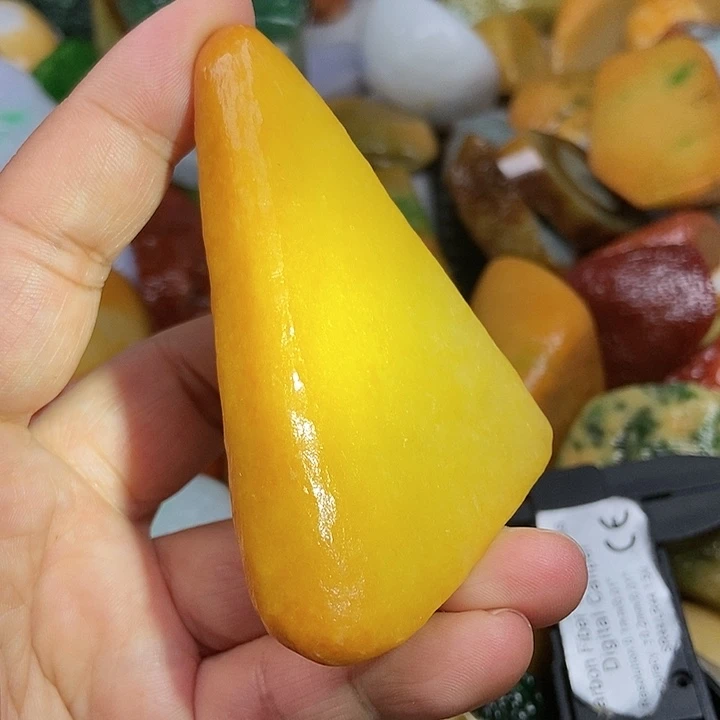 颈饰未镶嵌翡翠缅甸翡翠