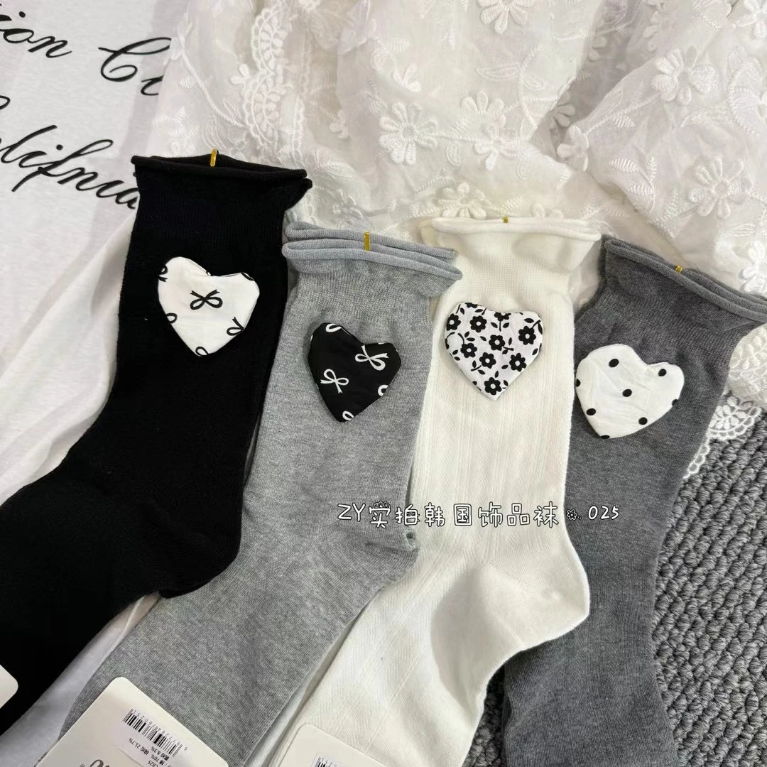 立体爱心装饰女袜中筒卷边个性时尚潮流袜子