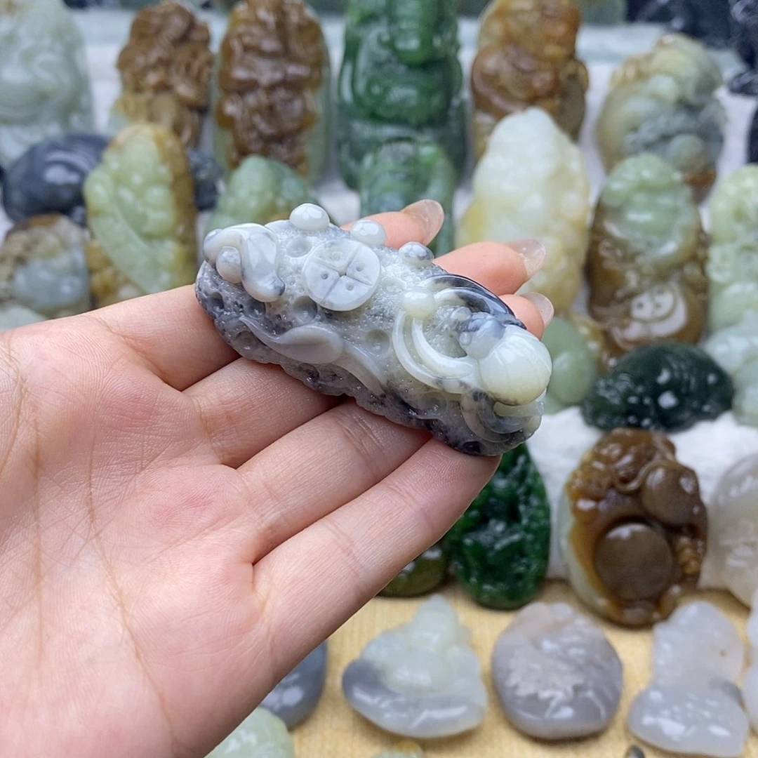 和田玉未镶嵌珠宝奇石