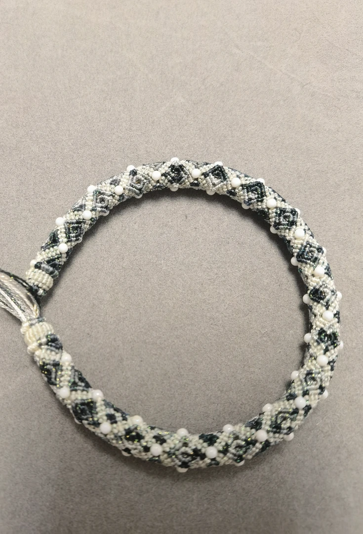 立体回纹手工编织手绳