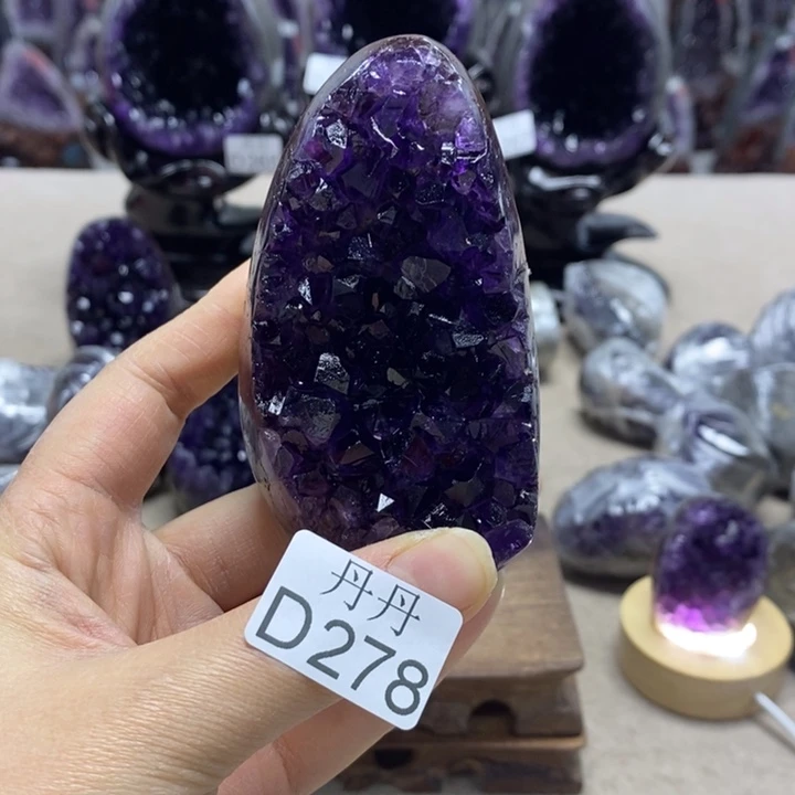 大型摆件（非配饰）未镶嵌水晶