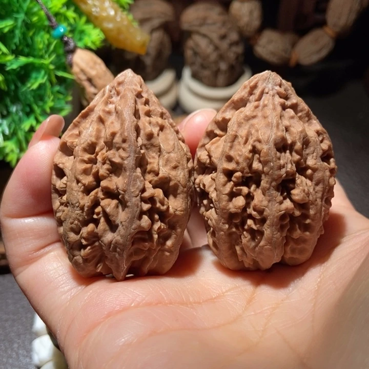 把件文玩核桃东北楸子小雪1