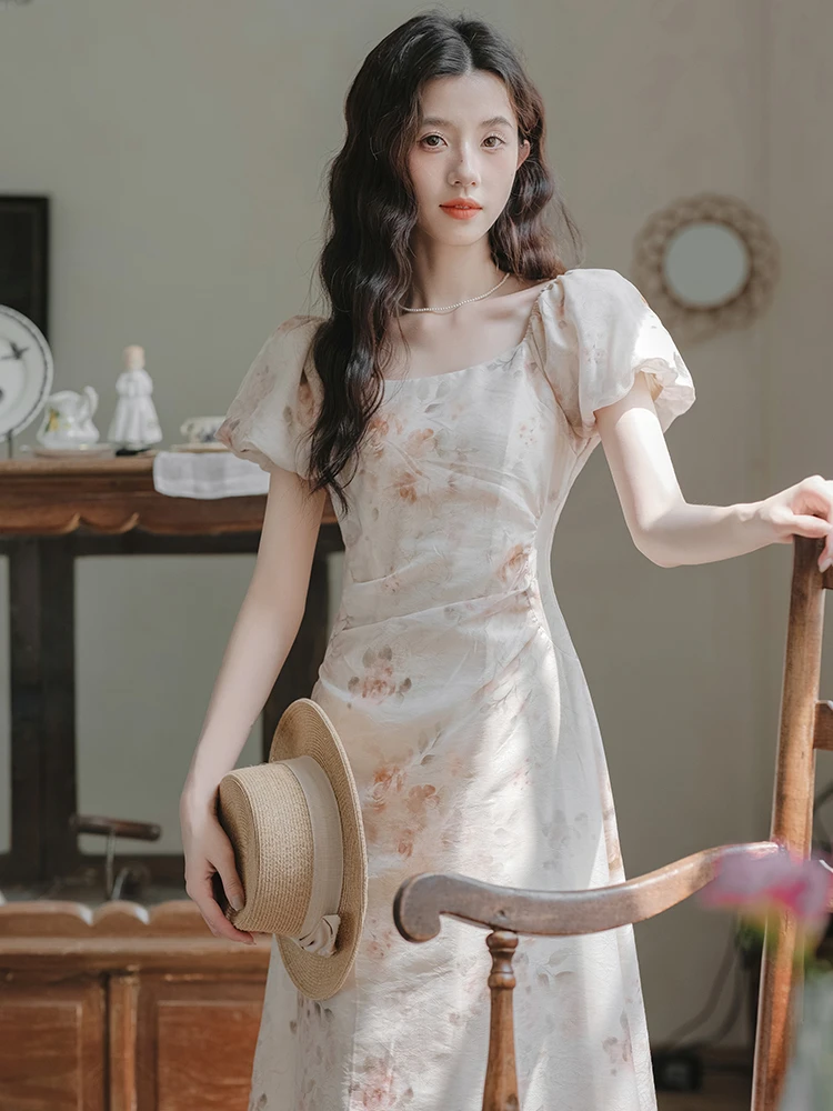 法式碎花连衣裙茶歇裙收腰碎花小裙子茶歇连衣裙女夏季新款2025