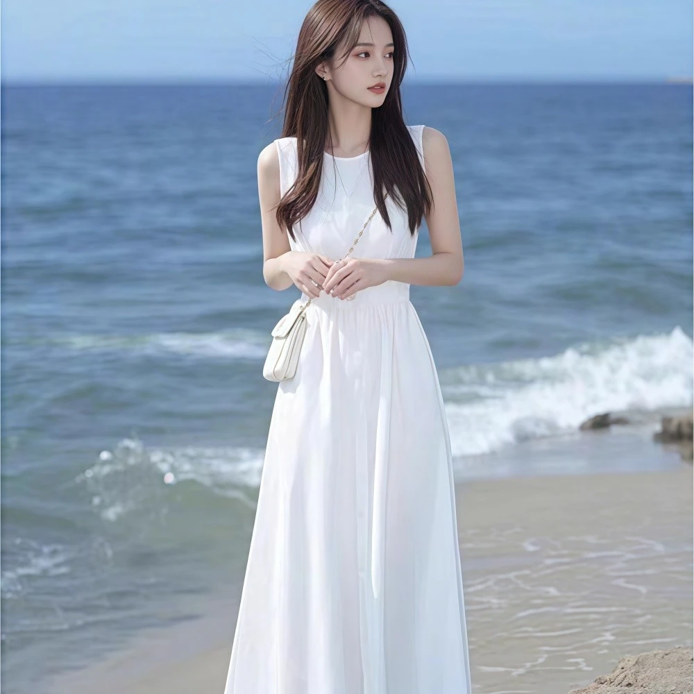 华来阿玛施特2025夏季新款法式高端气质名媛长裙高级感白色连衣裙