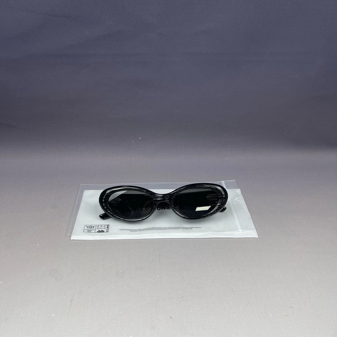 全新未使用  GM CUFF 墨镜太阳镜/全新闲置/男女同款/无配件