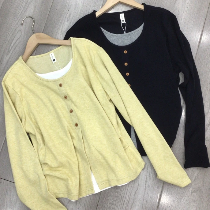 「旭润服饰」2503款四粒扣假两件打底衫