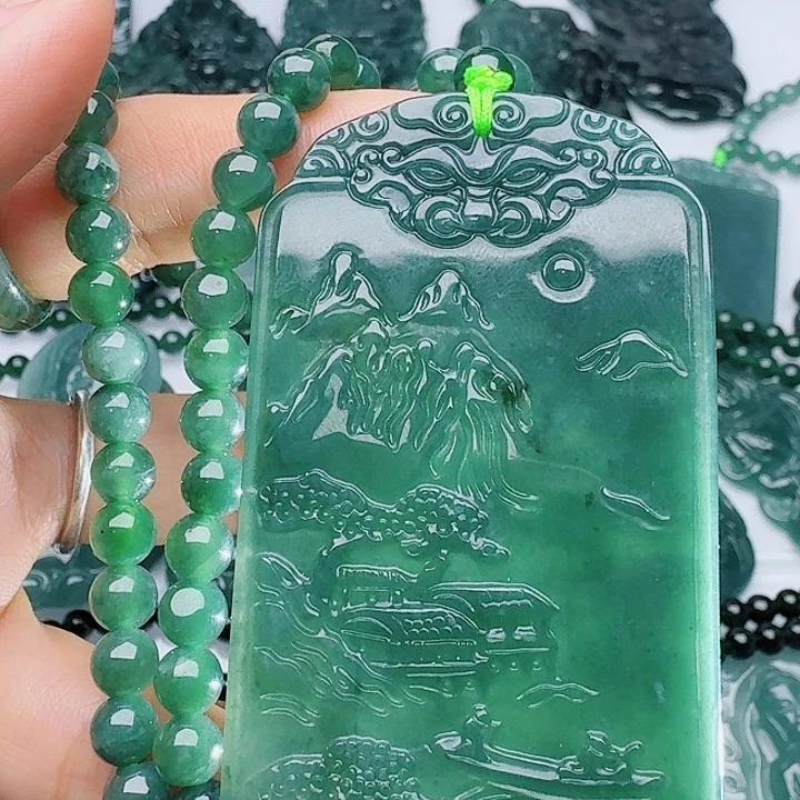 翡翠未镶嵌颈饰1111
