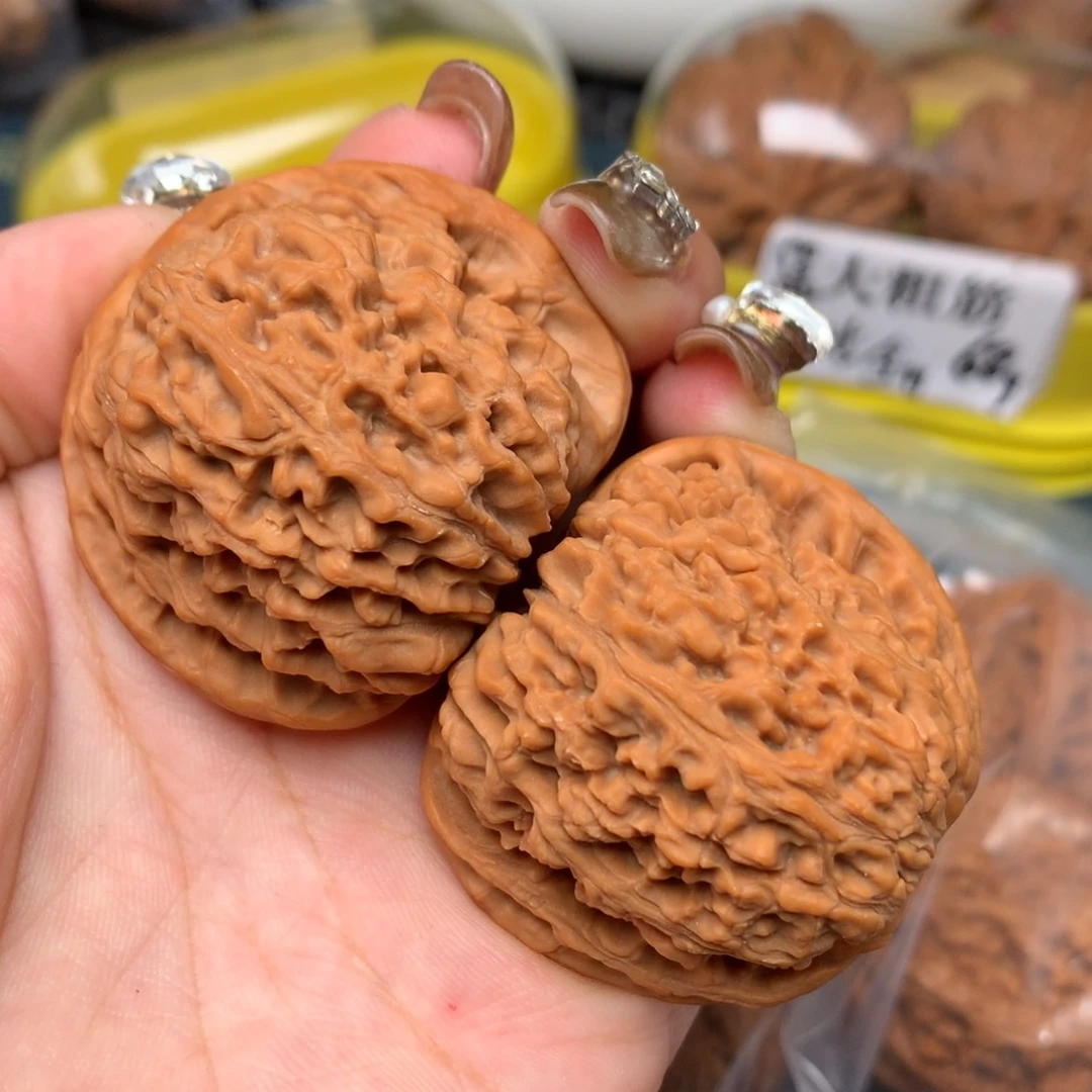 【闪购商品】文玩核桃吊坠45-26579-02