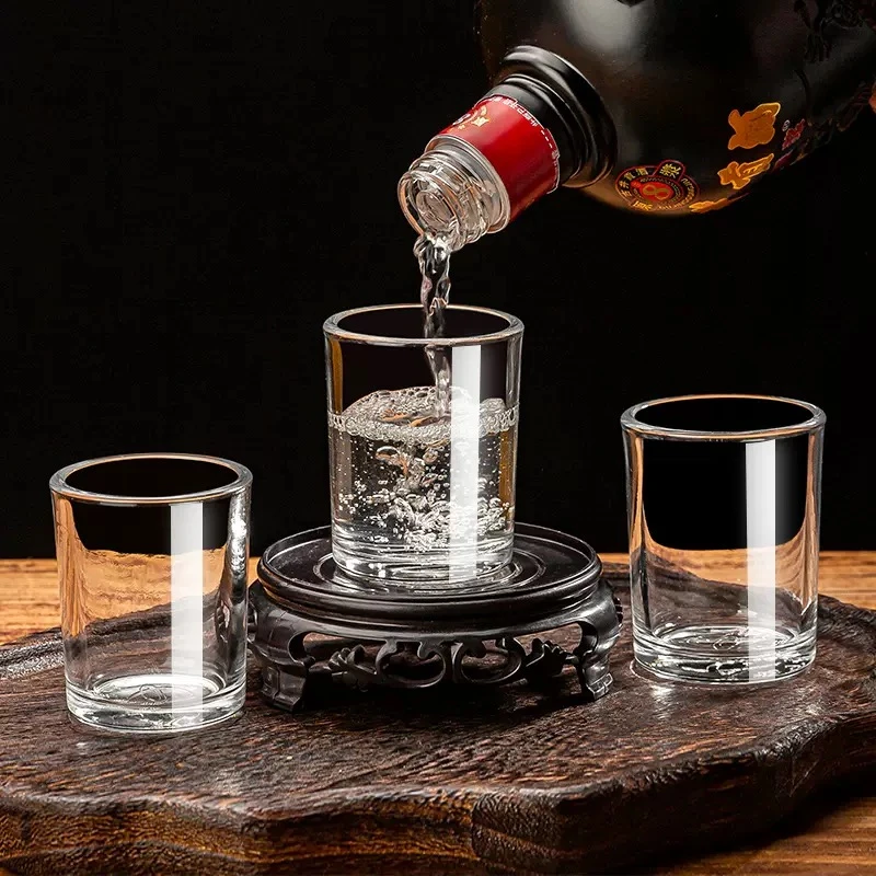 【高档加厚】透明二两杯家用创意中式二两白酒杯大号无铅杯