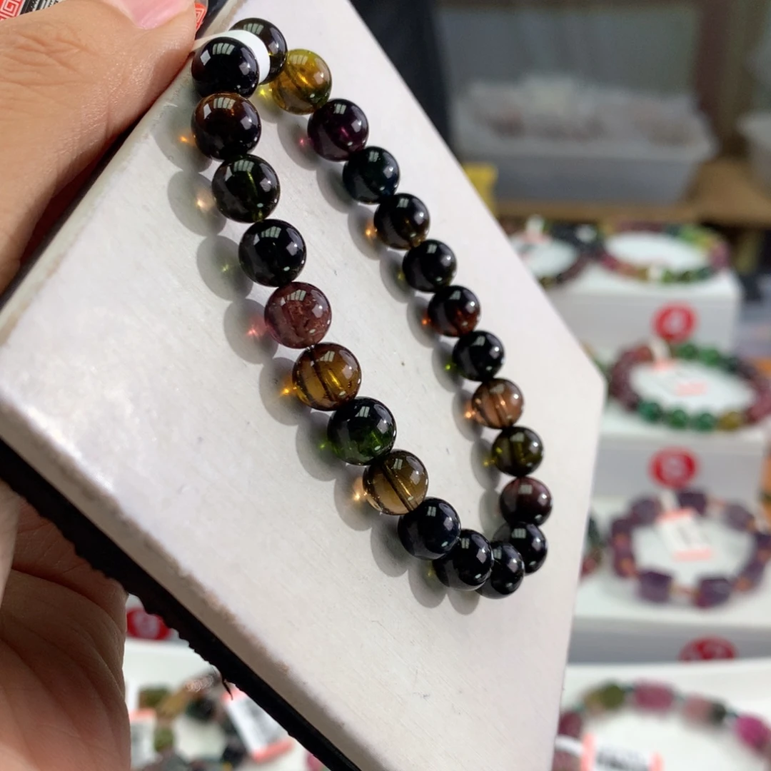 碧玺手链未镶嵌       8mm。