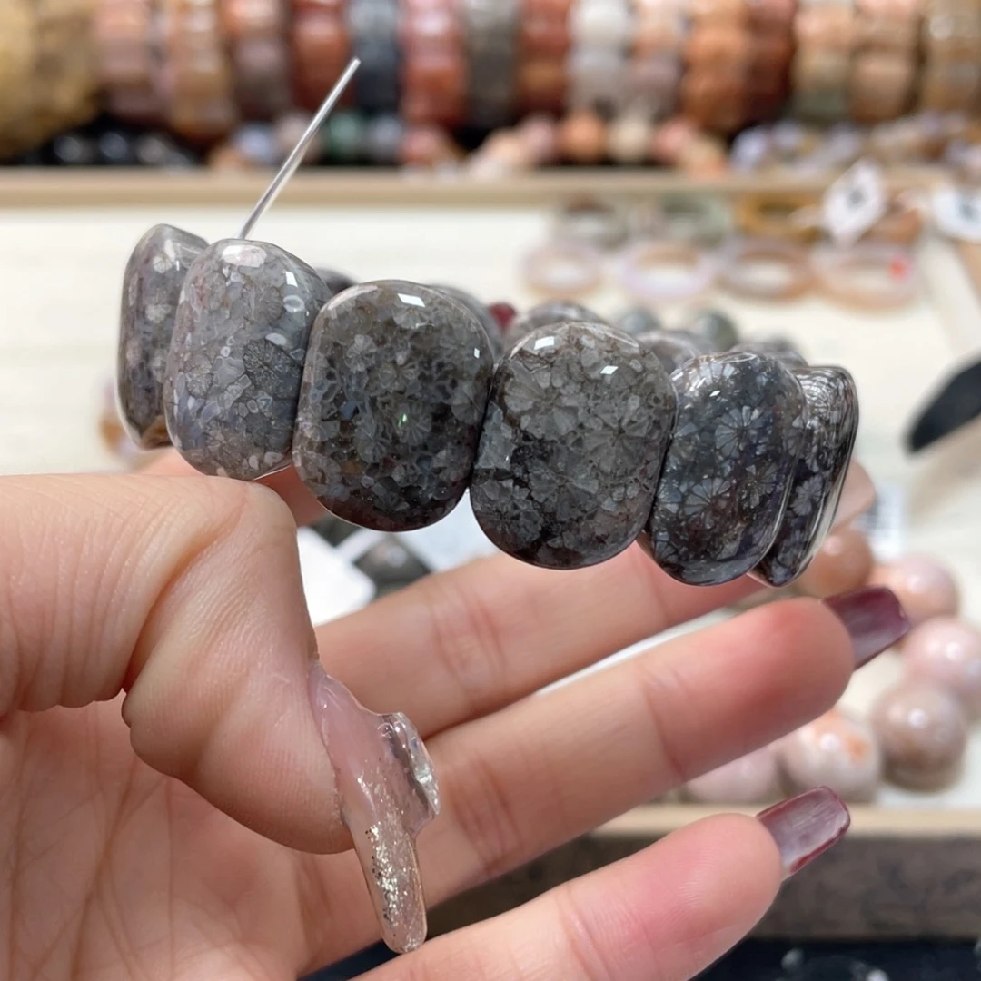 硅化珊瑚（珊瑚玉）手链未镶嵌小*硕894