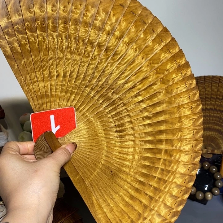 金丝楠雍**宝金丝楠木扇子