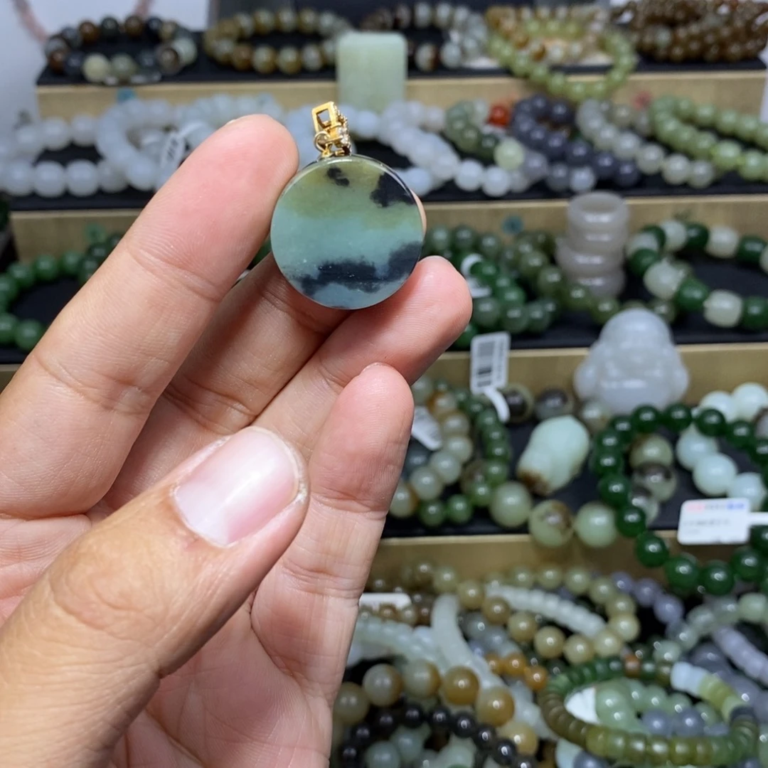 Z***袁手链未镶嵌和田玉