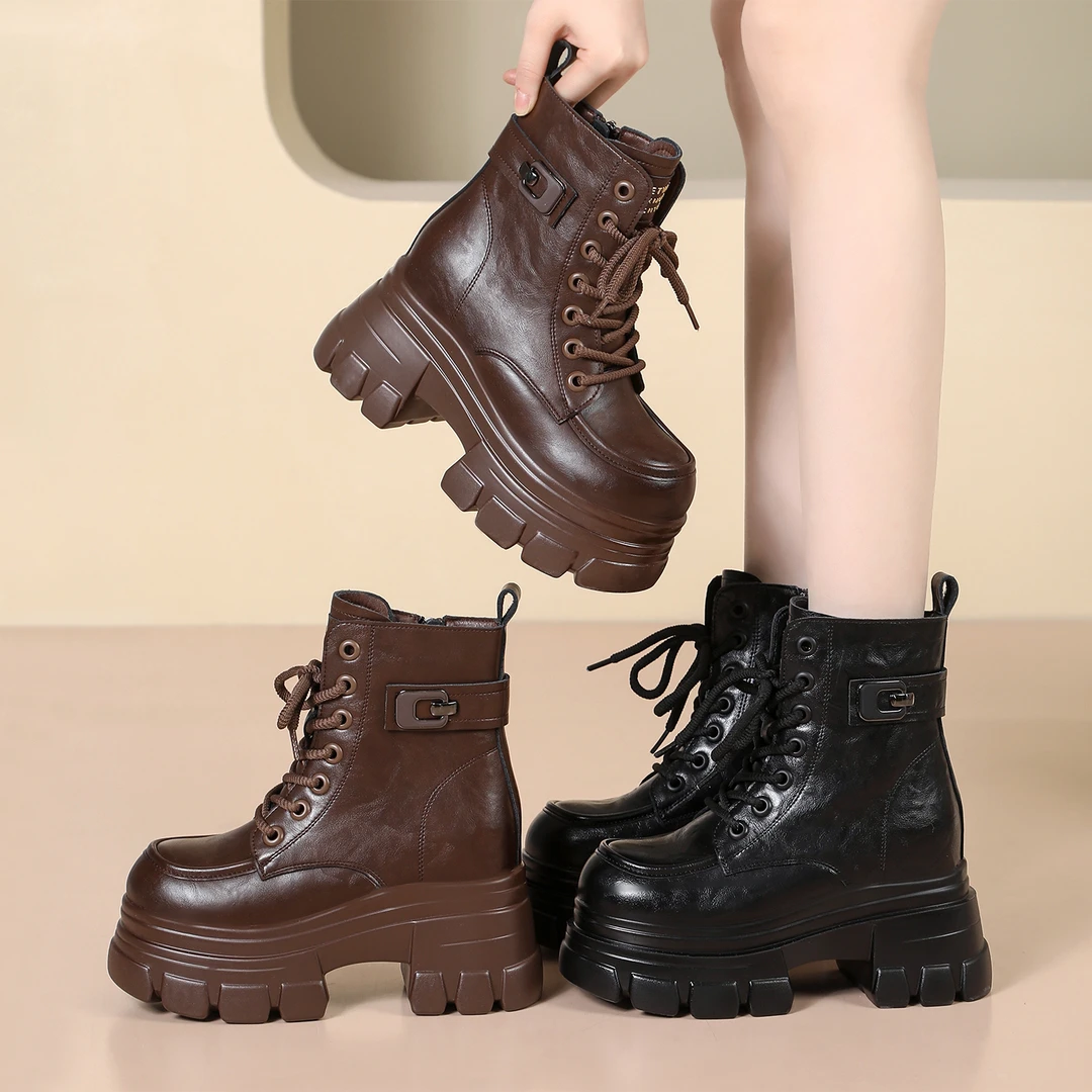 小个子增高10厘米软底秋冬休闲风侧拉链马丁靴女英伦风内增高轻便