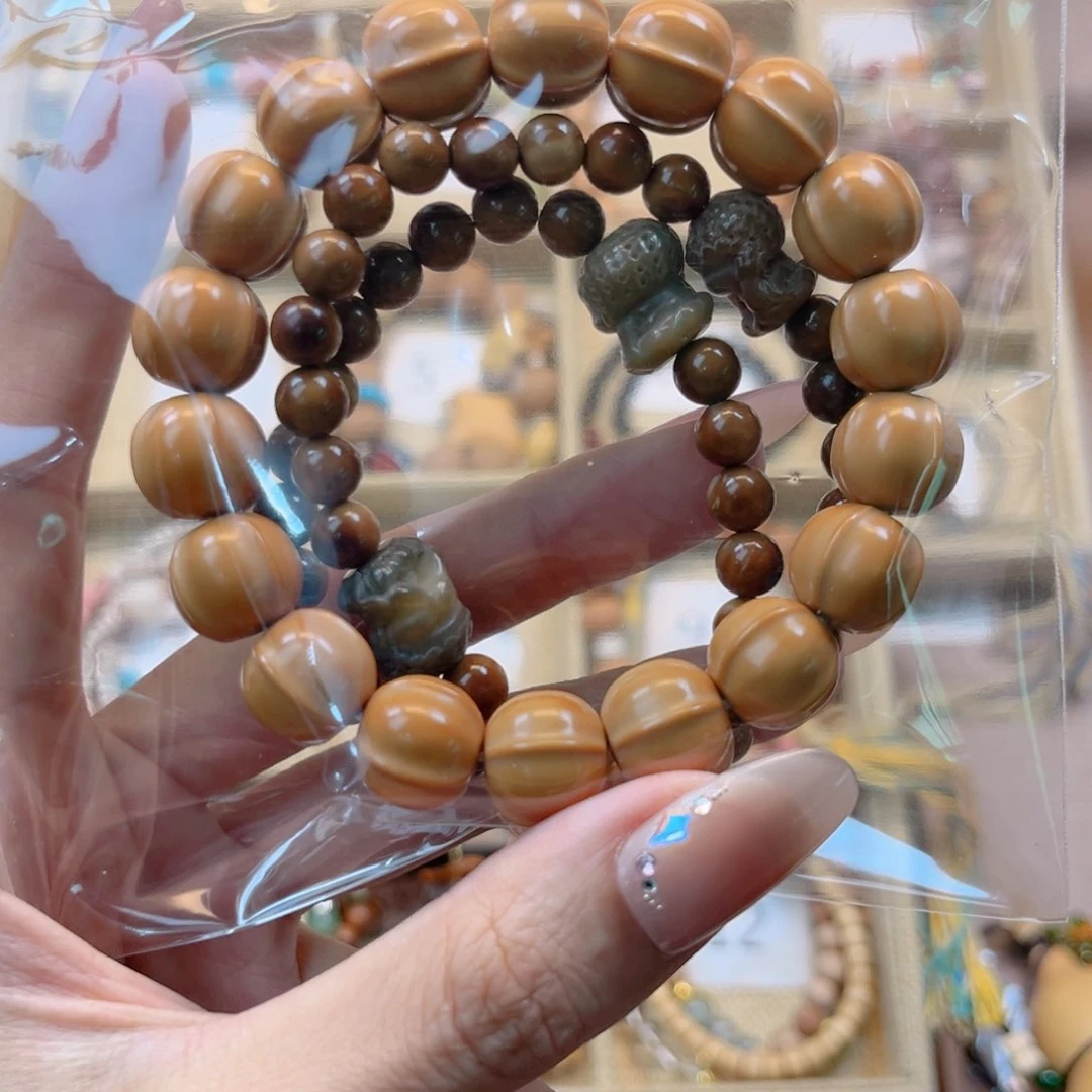 白玉菩提吊坠浅*白玉菩提单圈