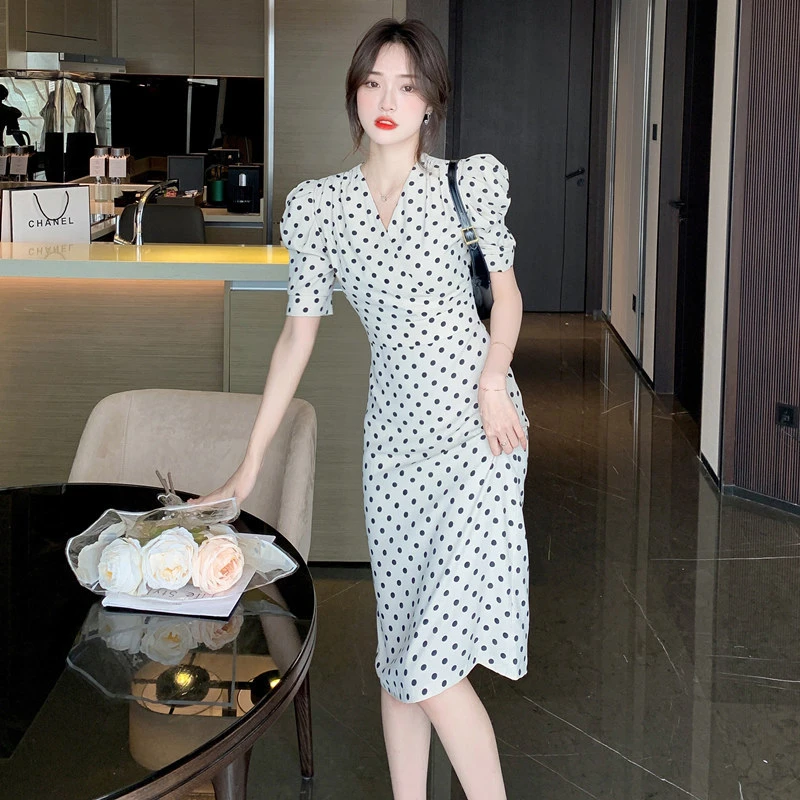 碎花气质修身显瘦夏季波点V领裙新款妈妈装休闲性感短袖裙子欧美