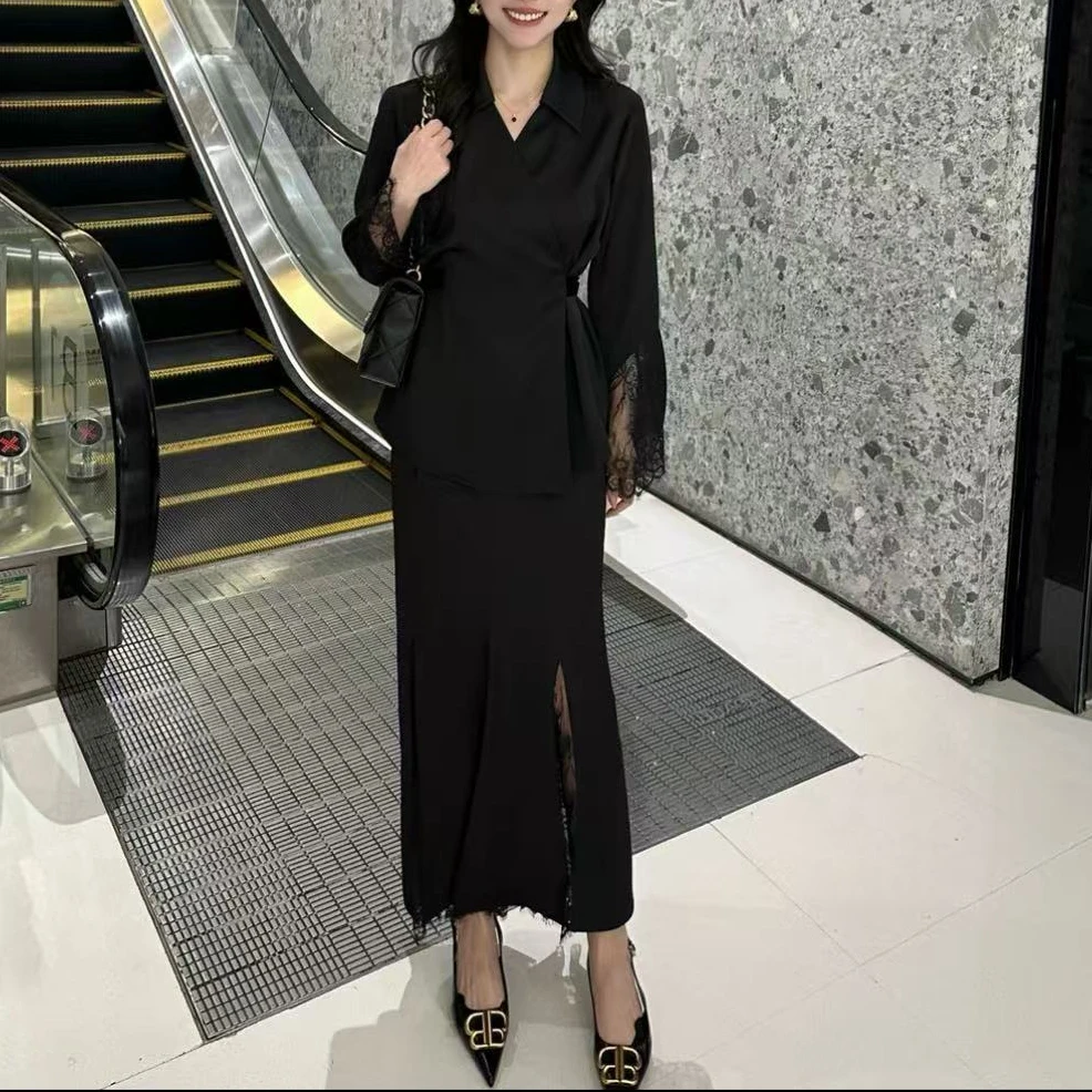 2025新款显瘦气质黑色套装女时尚缎面蕾丝上衣+半身裙两件套