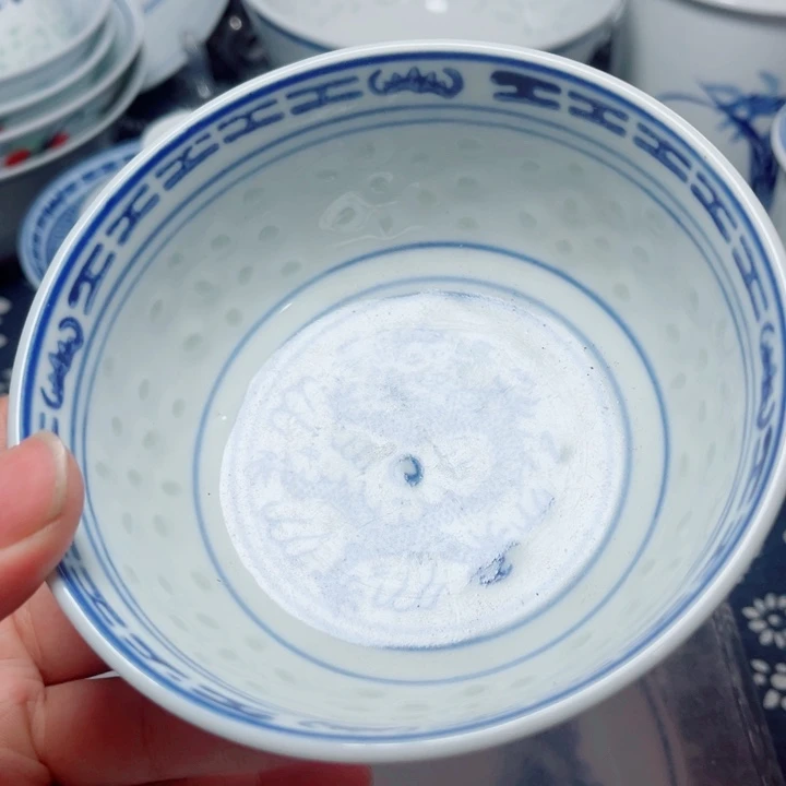 青花玲珑4.5寸小饭碗龙纹60年代
