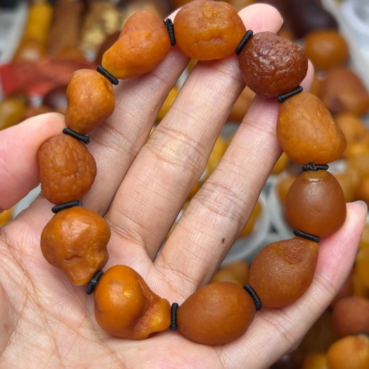 琥珀颈饰未镶嵌天然蜜蜡