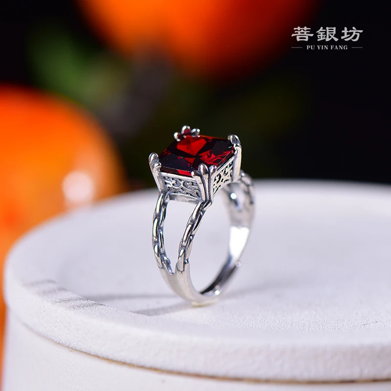 925银戒指 【菩银坊】红石榴戒指  轻奢 时尚  精致