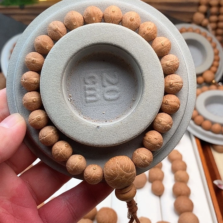 吊坠凤眼菩提尼泊尔菩提实心籽10.6-11