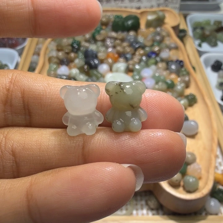 和田玉未镶嵌珠宝半成品