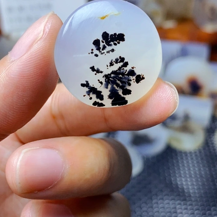 玛瑙/玉髓未镶嵌珠宝半成品