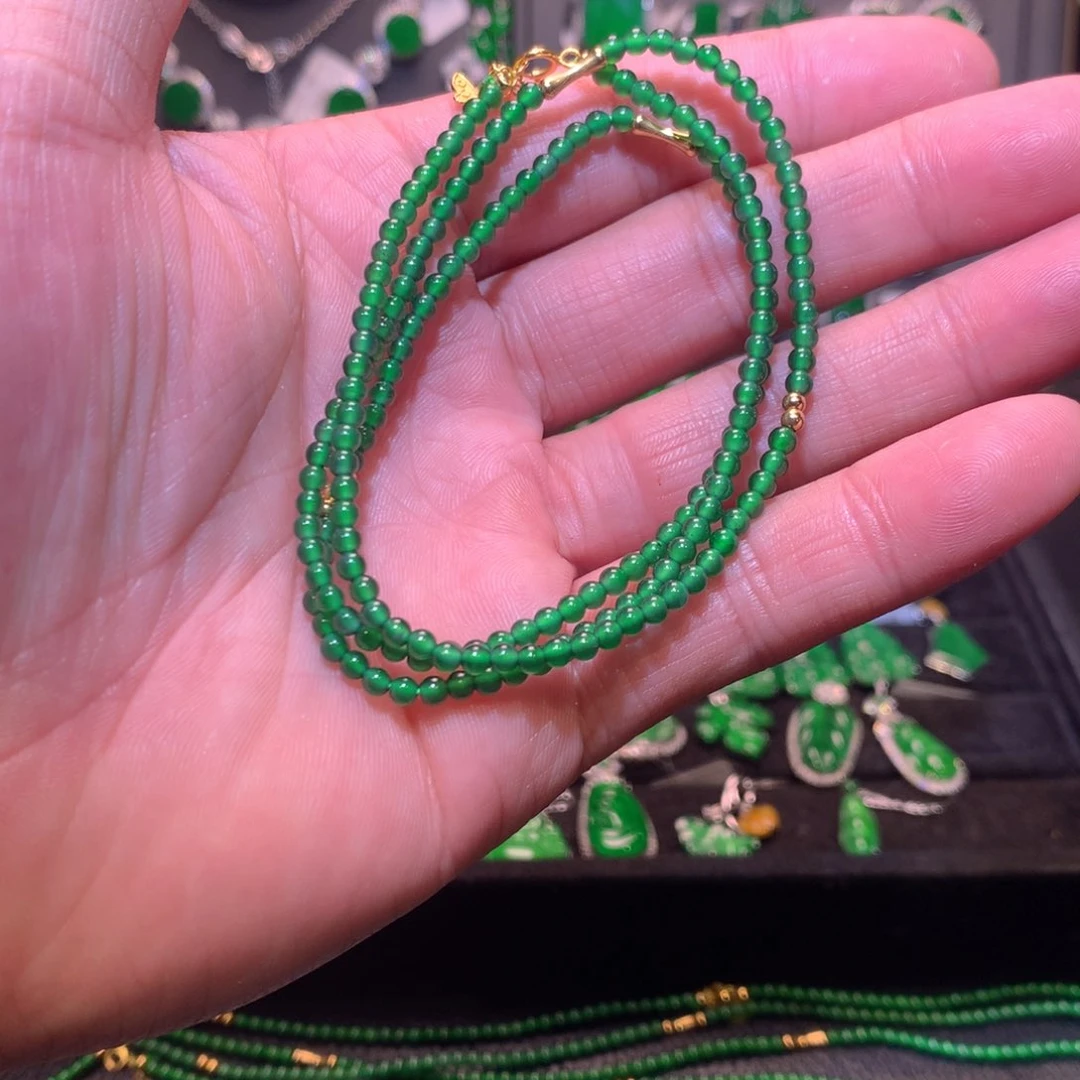 翡翠项链18K金镶嵌天然翡翠